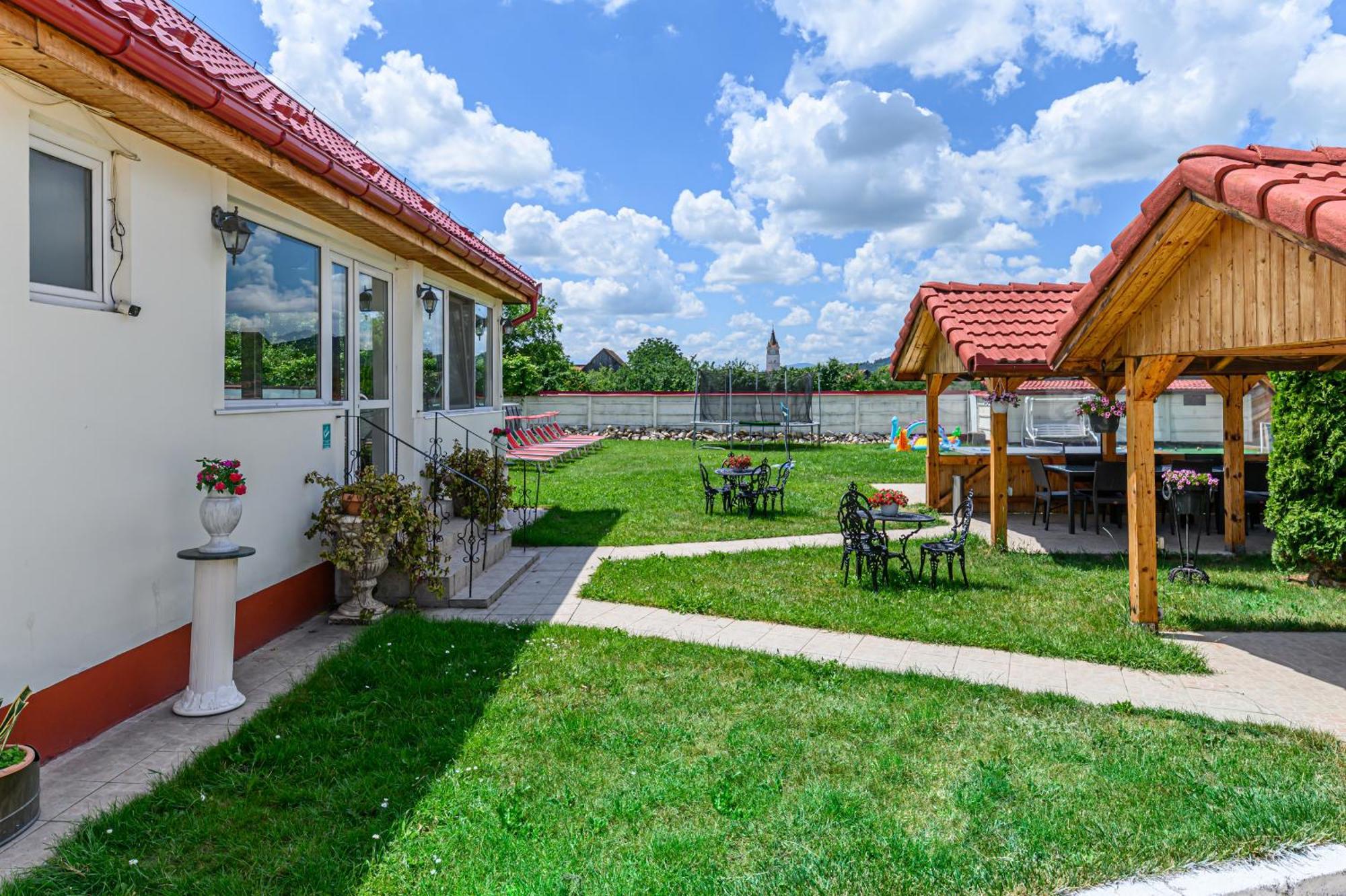 Pensiunea Roma Antica Hărman Exterior foto